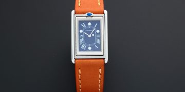 A Very Special Cartier Basculante 2390 For The Australian Federation