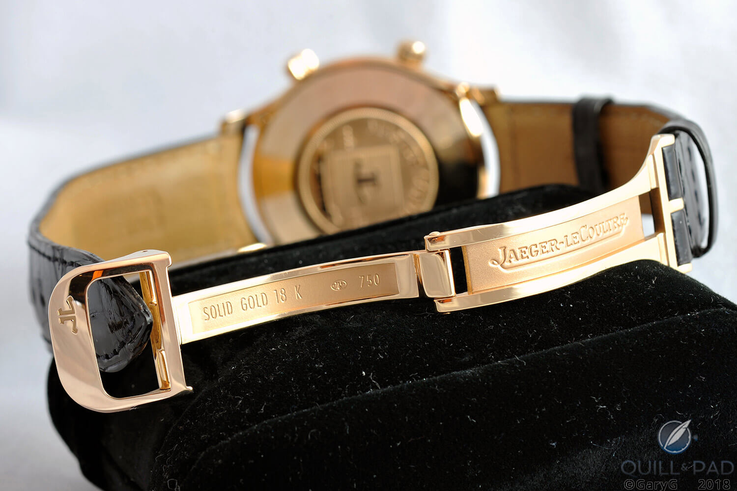 Clasp and case detail, Jaeger-LeCoultre Memovox