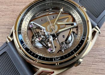 De Bethune DB28GS Yellow Submarine Reviewed by Tim Mosso