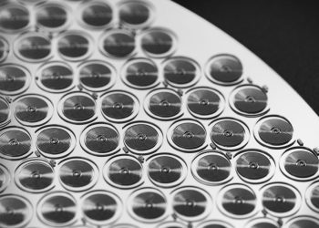 TAG Heuer presenta el TH-Carbonspring y el Carrera Astronomer 