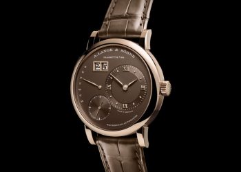 Lange 1 Daymatic, renovado aspecto con Honeygold y en marrón